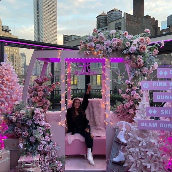 Meet your Posher, Anna B - Picture 2 of 12